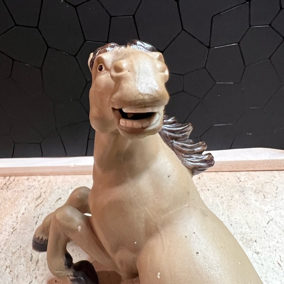 Rare Chinese Art Vintage Porcelain Horse Statue Matte Body/Glossy Hooves, Mane - Picture 5 of 10